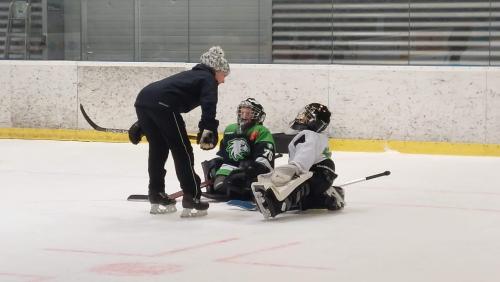 #icehockey #hockey #hockeylife #hockeyplayer #hockeygame #goalie #eishockey #ice #hockeylove #hockeygoalie #puck #schrabmayr