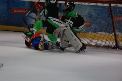 #icehockey #hockey #hockeylife #hockeyplayer #hockeygame #goalie #eishockey #ice #hockeylove #hockeygoalie #puck #schrabmayr