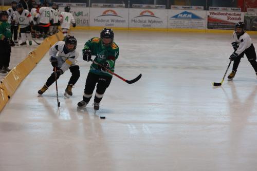 #icehockey #hockey #hockeylife #hockeyplayer #hockeygame #goalie #eishockey #ice #hockeylove #hockeygoalie #puck #schrabmayr