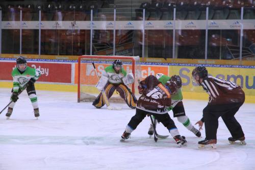 #icehockey #hockey #hockeylife #hockeyplayer #hockeygame #goalie #eishockey #ice #hockeylove #hockeygoalie #puck #schrabmayr