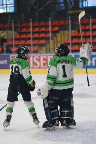 #icehockey #hockey #hockeylife #hockeyplayer #hockeygame #goalie #eishockey #ice #hockeylove #hockeygoalie #puck #schrabmayr#icehawks